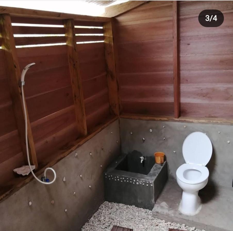 Palambak Paradise Resort Pulau Banyak Pulau Palambakbesar エクステリア 写真