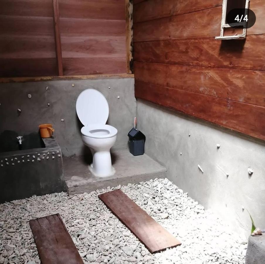 Palambak Paradise Resort Pulau Banyak Pulau Palambakbesar エクステリア 写真